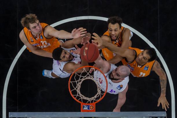 被罚出场 被罚出场