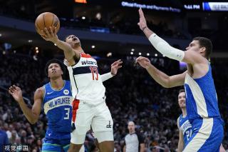 接队友直塞 接队友直塞