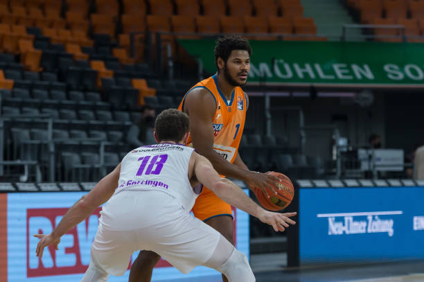 他不仅用精 他不仅用精