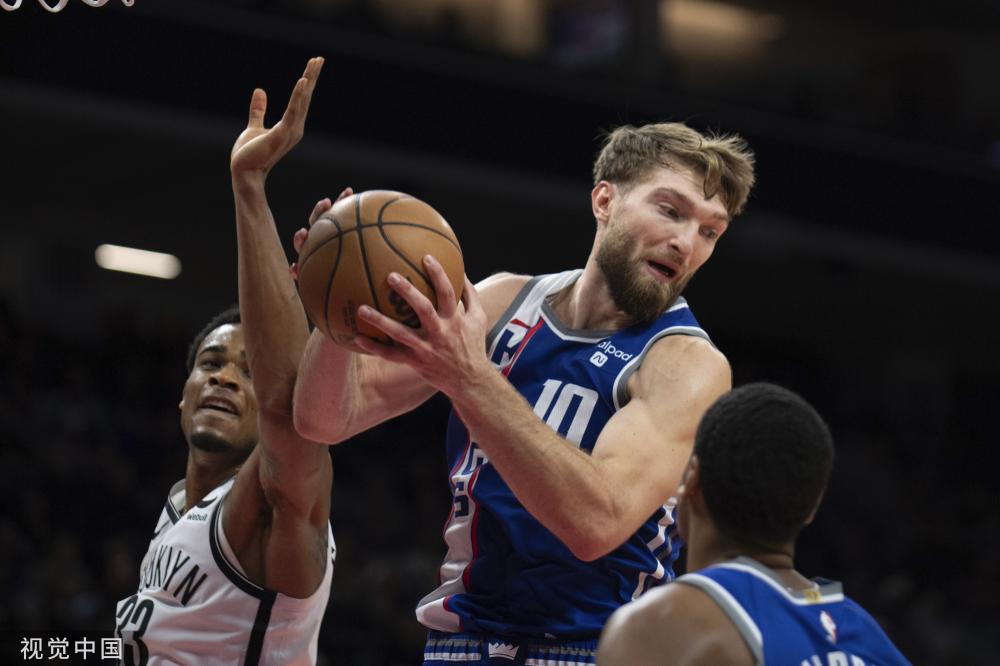 擎中的曝光 擎中的曝光